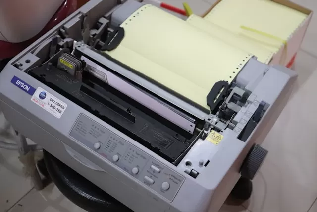 Jakie są korzyści z korzystania z oryginalnych tuszy w drukarce atramentowej?